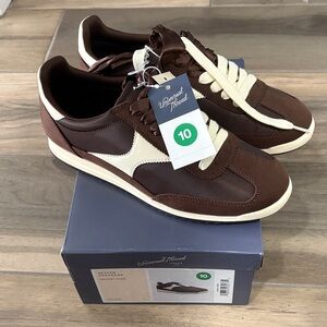 Universal Thread Women's Brown and Cream Sneakers
